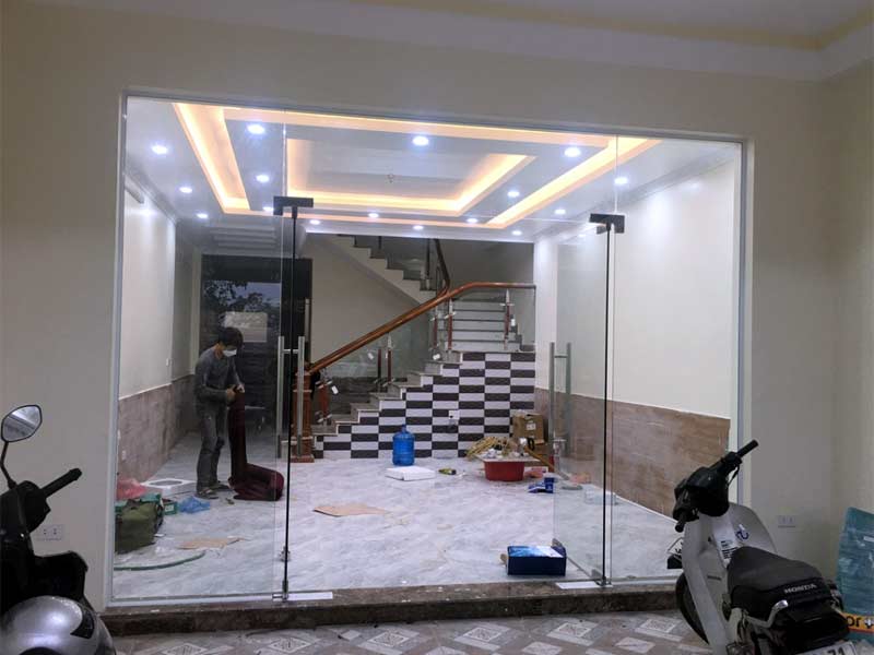 Giá cửa nhôm kính thường 2026: 8 Cách nhận biết nhôm mỏng, kém chất lượng